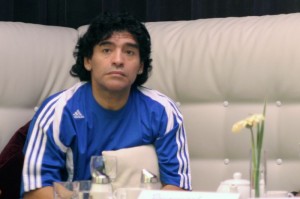 Maradona (Fonte: Armando Tovar - wikipedia.org)