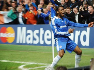 Didier Drogba. Fonte: Crystian Cruz (flickr.com)