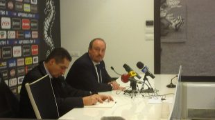 Rafa Benitez in conferenza stampa. Fonte: Thomas Berardi