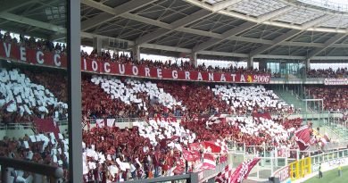 L’osservato speciale – Andrea Belotti, il Gallo deve tornare a cantare Curva Torino incoraggia Belotti - Fonte: Andrew (Wikipedia)