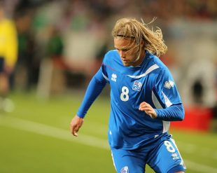 Bjarnason - Fonte: Tobias Klenze (Wikipedia.org)