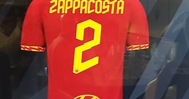 Roma, Zappacosta: “Voglio ripartire”; Çetin: “Io valgo” Roma, presentazione di Zappacosta