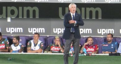 Napoli, Ancelotti: scarsi risultati e gioco scialbo. Addio anticipato? Ancelotti al Napoli - Fonte: Federico Berni