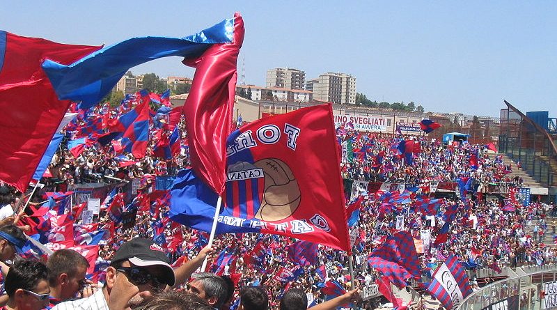 Stadio Massimino di Catania - Foto di Roberto Quartarone - Wikipedia