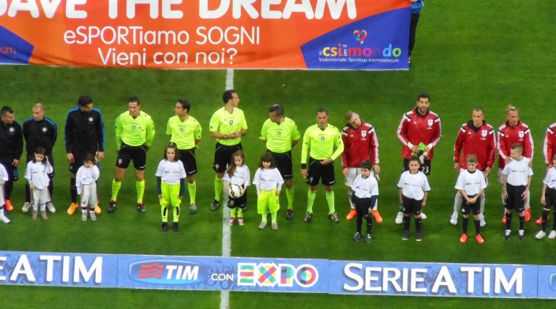 (Inter e Milan in campo per il derby - Foto: Salvatore Suriano)