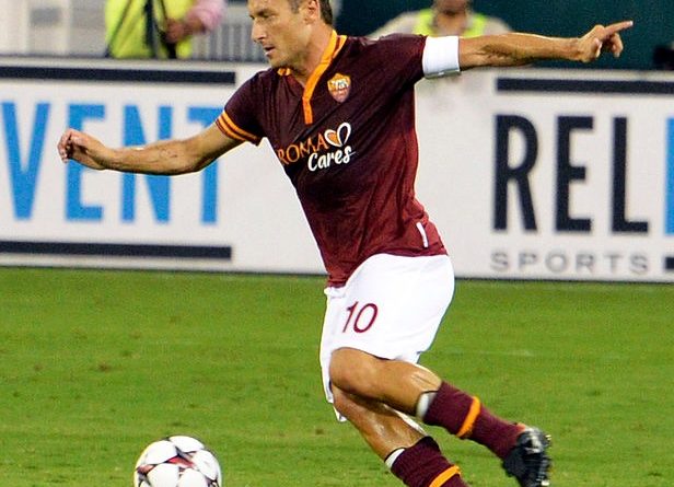 Totti - Fonte immagine: Warrenfish - Wikipedia