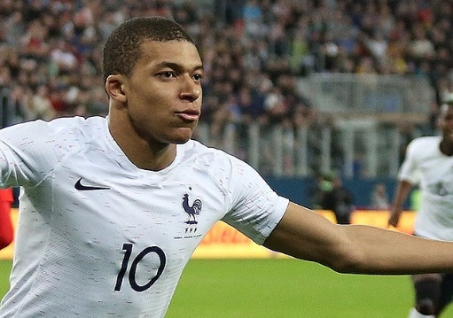 Mbappé nella Francia - Fonte: Кирилл Венедиктов, soccer.ru - Wikipedia