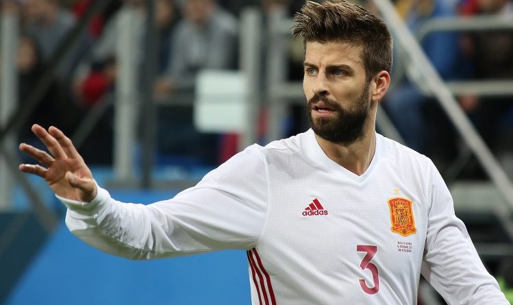 Piqué nella Spagna - Fonte: Кирилл Венедиктов, soccer.ru - Wikipedia