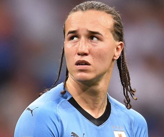 Laxalt nell'Uruguay di Анна Нэсси, socce