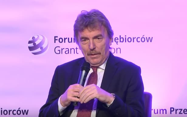 Boniek - Fonte immagine: GrantThorntonPL, Youtube