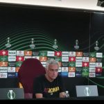 Mourinho in conferenza a Trigoria